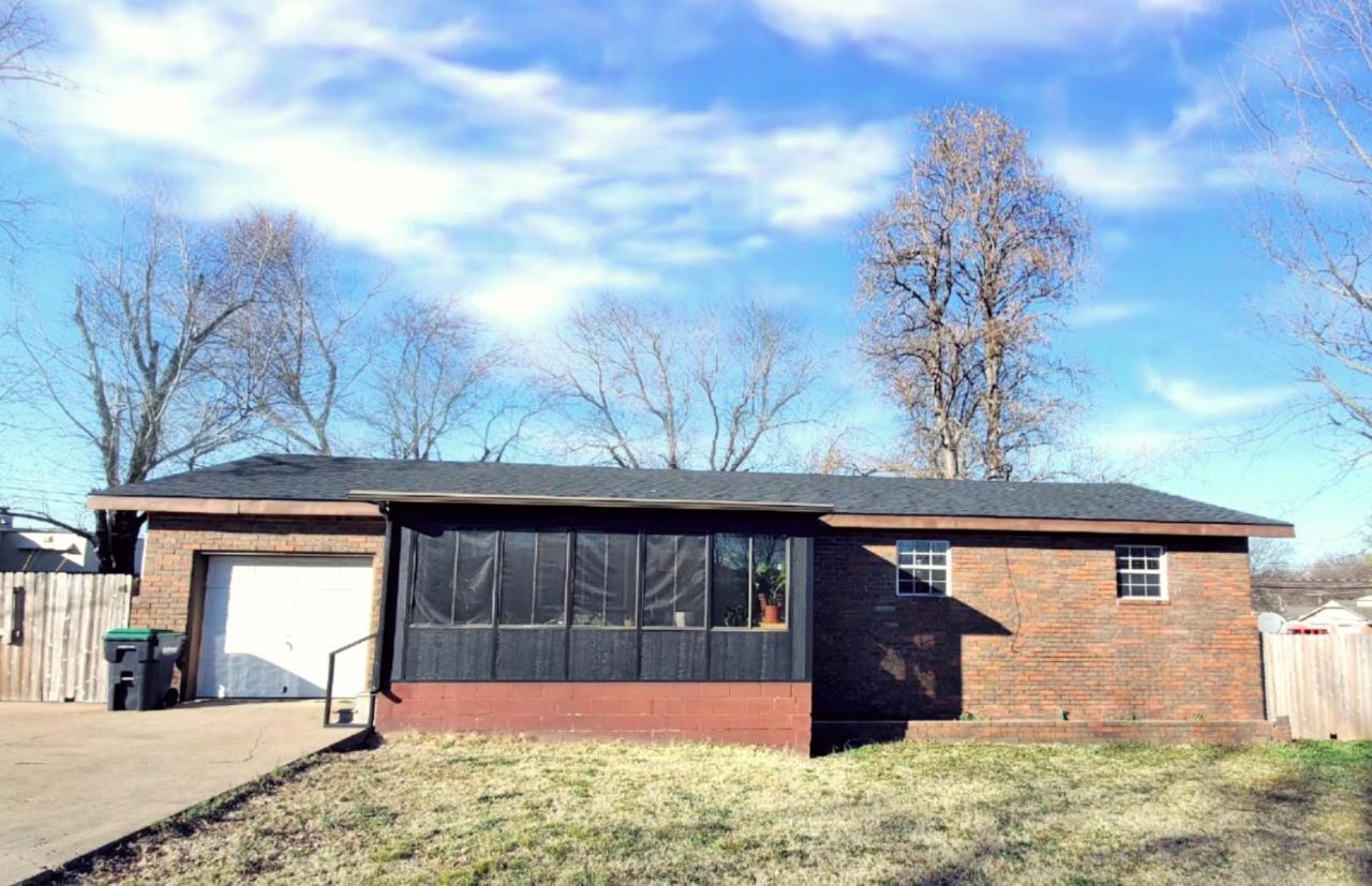 The Greenhouse - 3Bed 2Bath Home In Tahlequah, Ok Kültér fotó